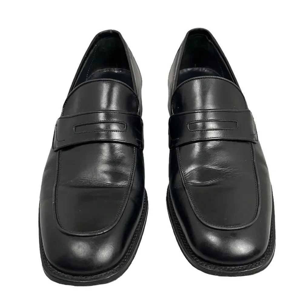 Bally Black Leather Penny Loafer Like New Condition Made in Italy Size 8